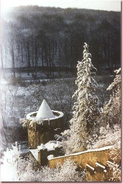 Blick vom Söller auf den Wachturm - Winteransicht um 1967